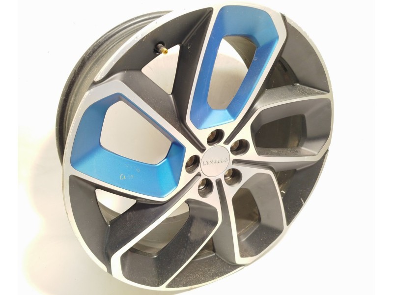 Recambio de llanta para lynk & co 01 phev referencia OEM IAM 8890173164 8889684976 8889658786