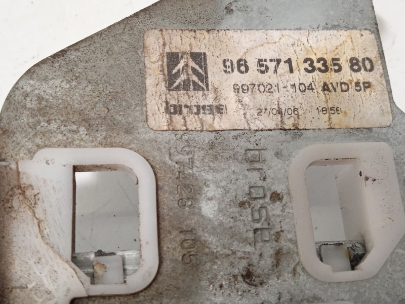 Recambio de elevalunas delantero derecho para citroën c4 berlina exclusive referencia OEM IAM 9657133580 9647441780 