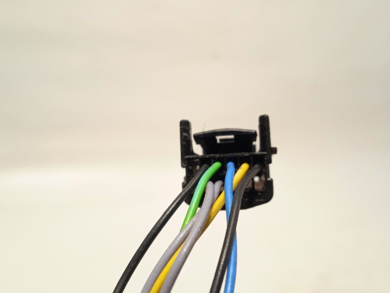 Recambio de retrovisor derecho para renault scenic iii dynamique referencia OEM IAM 963019850R  