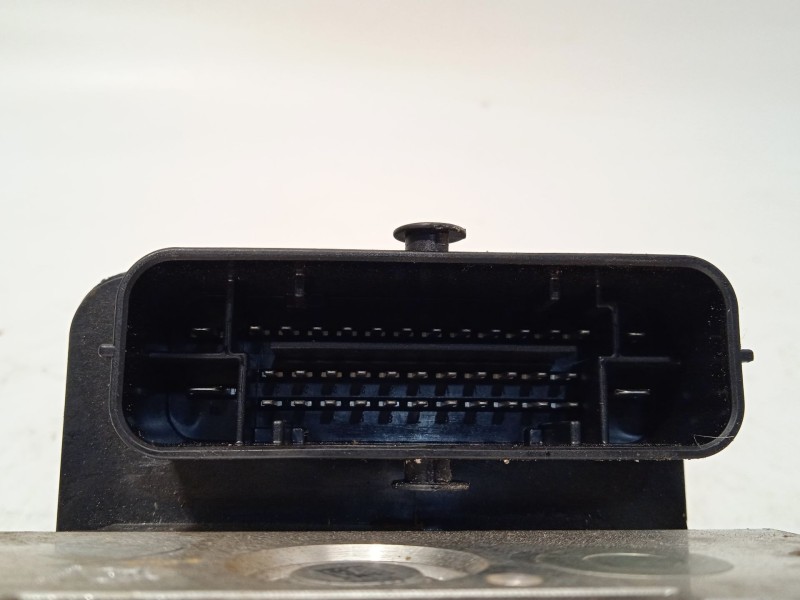 Recambio de abs para peugeot 208 style referencia OEM IAM 9822654880 10091639133 10022012064
