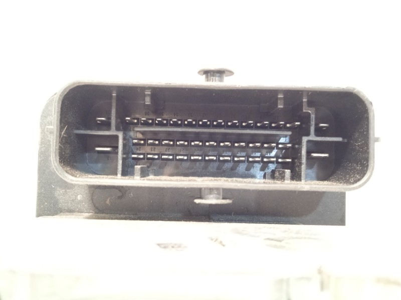 Recambio de abs para mitsubishi asx 2.0 mivec cat referencia OEM IAM 4670B674 06210923123 06210265434