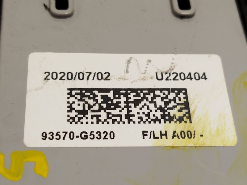 Recambio de mando elevalunas delantero izquierdo para kia niro referencia OEM IAM 93570G5320 4C74811000 