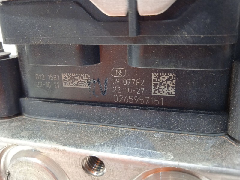 Recambio de abs para toyota yaris (_p21_, _pa1_, _ph1_) 1.5 hybrid (mxph10) referencia OEM IAM 445400D780 0265957151 970448