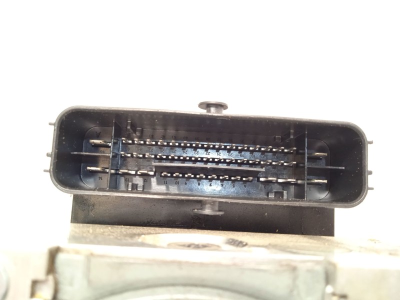 Recambio de abs para seat ateca (kh7) xcellence referencia OEM IAM 5Q0614517EF 28516325113 10022016554