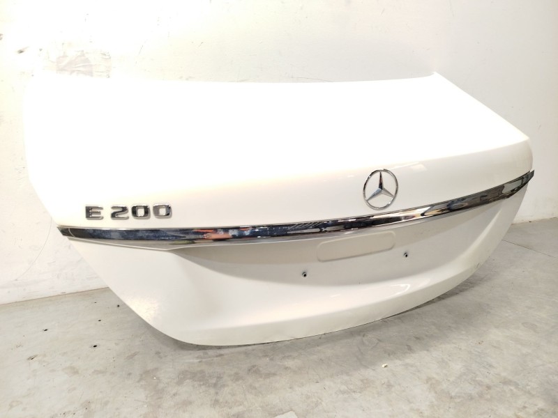 Recambio de tapa maletero para mercedes-benz clase e (w213) e 200 (213.080) referencia OEM IAM A2137503400  