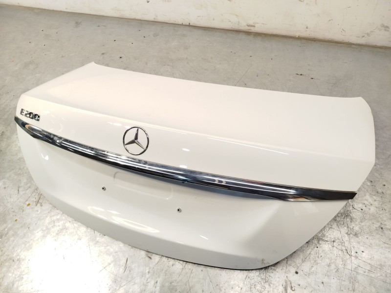 Recambio de tapa maletero para mercedes-benz clase e (w213) e 200 (213.080) referencia OEM IAM A2137503400  