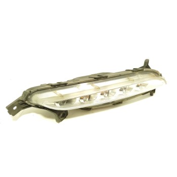 Recambio de piloto delantero derecho para hyundai tucson (tl, tle) 1.6 gdi referencia OEM IAM 92208D7000  