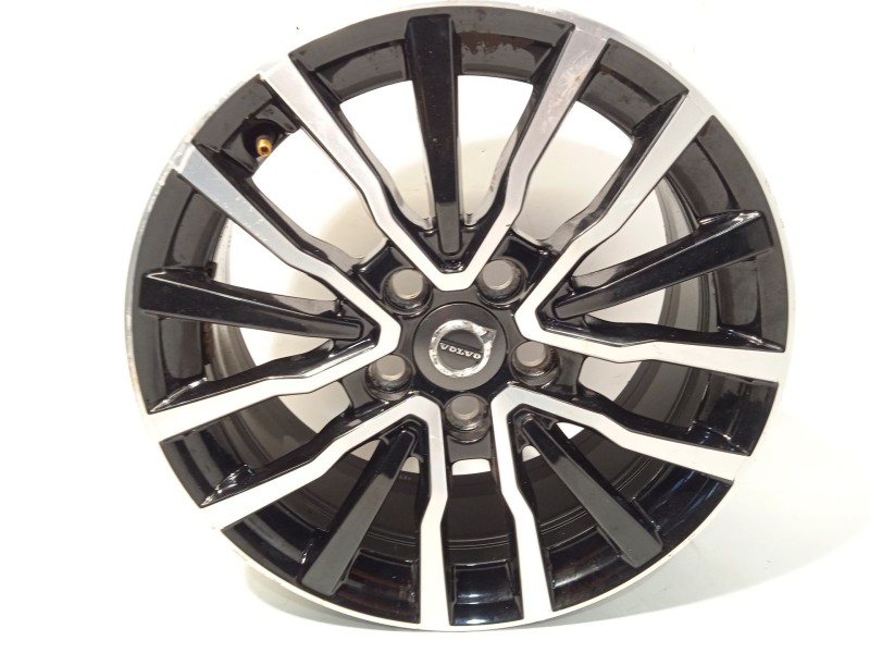 Recambio de llanta para volvo v40 hatchback (525) d2 referencia OEM IAM 31445798  