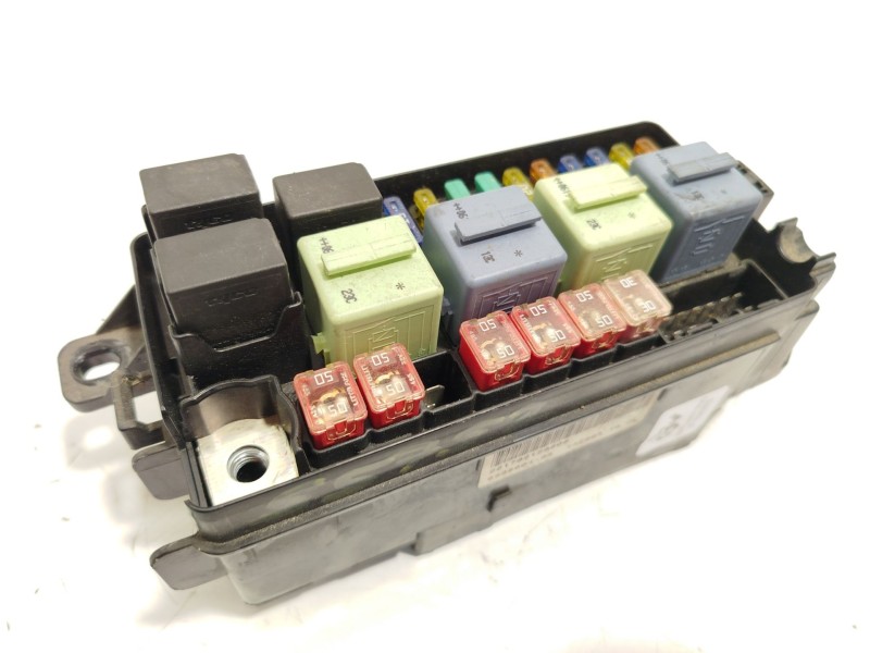 Recambio de caja reles / fusibles para mini mini (r50, r53) cooper referencia OEM IAM 6906604 61146906614 