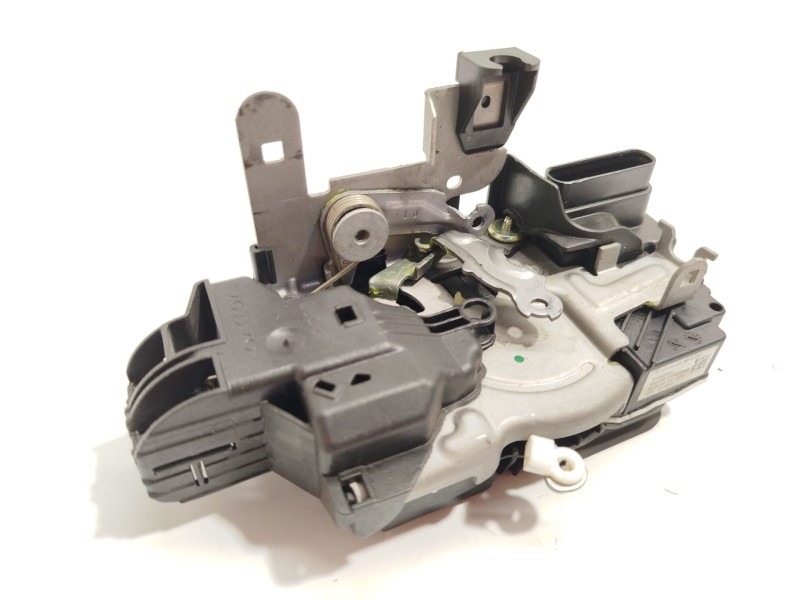 CERRADURA PUERTA DELANTERA IZQUIERDA 31440389 