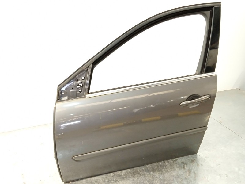 Recambio de puerta delantera izquierda para renault laguna grandtour iii 2.0 dci diesel cat referencia OEM IAM 801010025R  
