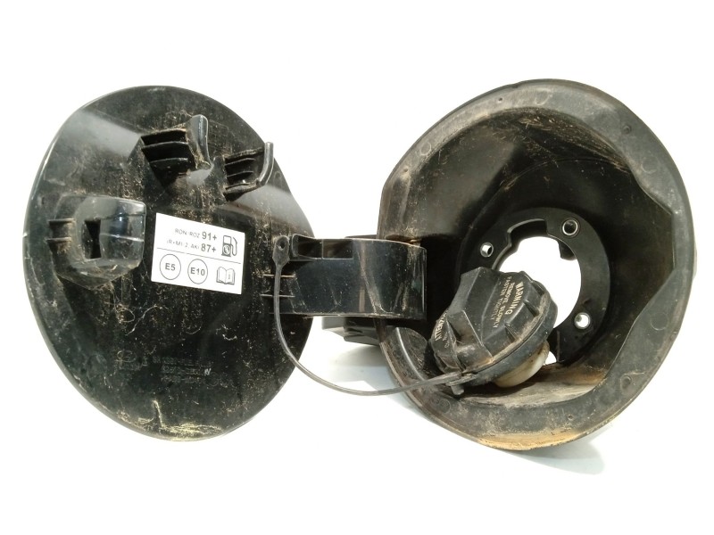 Recambio de tapa exterior combustible para hyundai ioniq (ae) 1.6 gdi hybrid referencia OEM IAM 69510G2000 69513G2000 