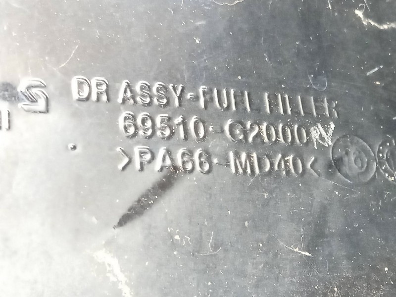 Recambio de tapa exterior combustible para hyundai ioniq (ae) 1.6 gdi hybrid referencia OEM IAM 69510G2000 69513G2000 