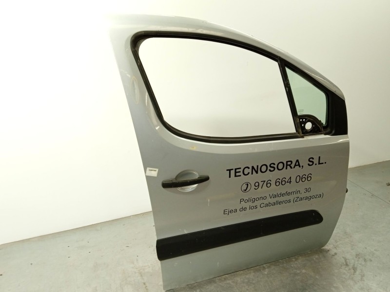 Recambio de puerta delantera derecha para peugeot partner tepee 1.6 hdi 90 referencia OEM IAM 9004Z6  