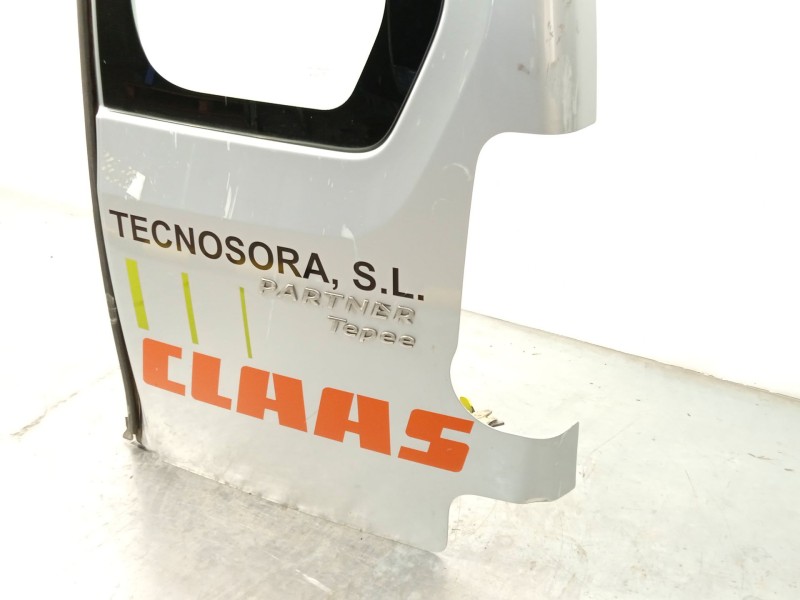 Recambio de puerta trasera derecha para peugeot partner tepee 1.6 hdi 90 referencia OEM IAM 8703E4 9820436680 