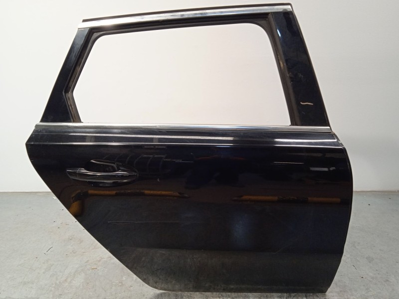 Recambio de puerta trasera derecha para peugeot 508 sw i (8e_) 2.0 hdi referencia OEM IAM 9008Y0  