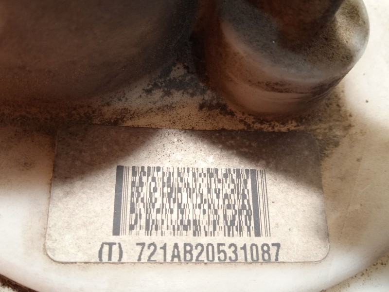Recambio de bomba combustible para chrysler voyager iv (rg, rs) 3.3 awd referencia OEM IAM 5127562AA  721AB20531087
