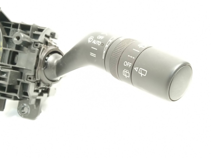 Recambio de mando intermitentes para mazda cx-30 (dm) skyactiv-x m hybrid referencia OEM IAM NOREF  