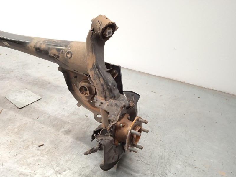 Recambio de puente trasero para mazda cx-30 (dm) skyactiv-x m hybrid referencia OEM IAM F550106898 D001223685 