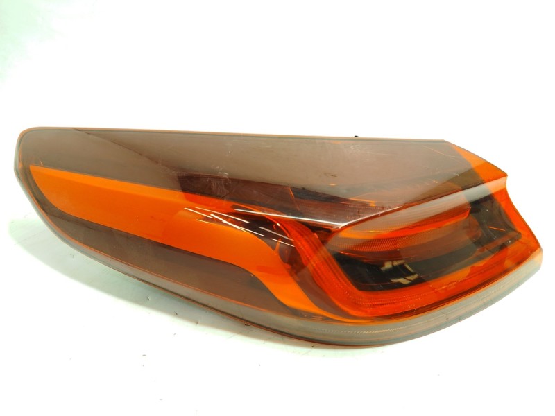 Recambio de piloto trasero izquierdo para kia xceed (cd) 1.6 crdi 115 referencia OEM IAM 92401J7300  