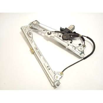 ELEVALUNAS DELANTERO DERECHO 402777D 807206746R
