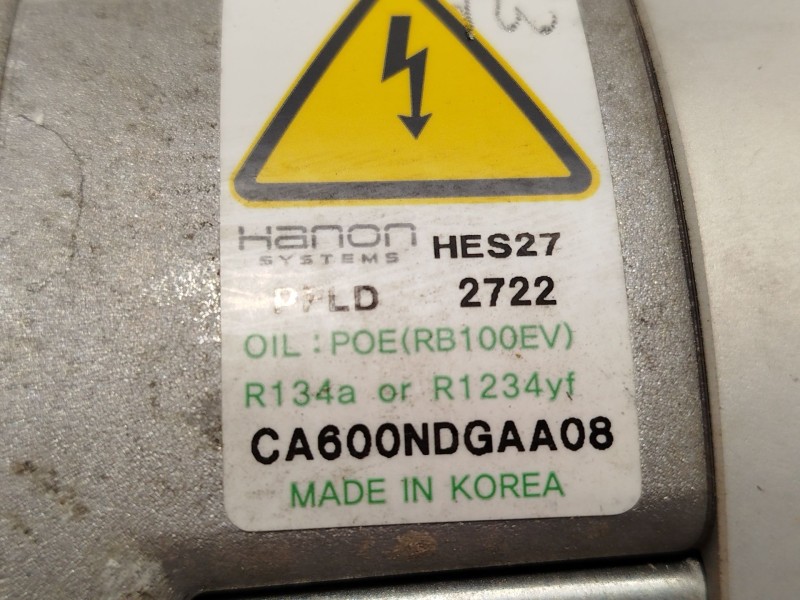 Recambio de compresor aire acondicionado para kia niro referencia OEM IAM 97701G5000  