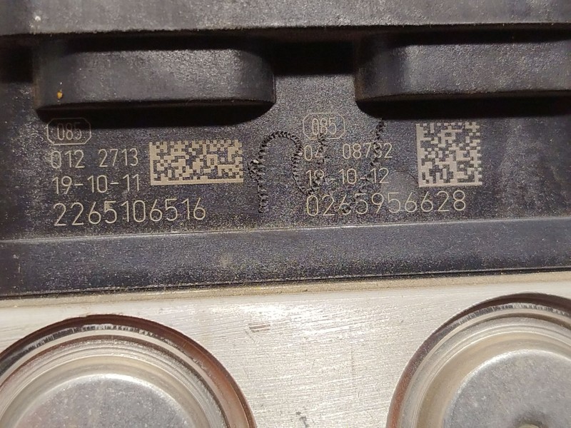 Recambio de abs para dacia duster (hm_) 1.5 dci 115 4x4 (hmad) referencia OEM IAM 476602738R 0265956628 269727