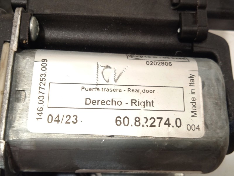 Recambio de elevalunas trasero derecho para peugeot 508 sw i (8e_) 2.0 hdi referencia OEM IAM 60822740  