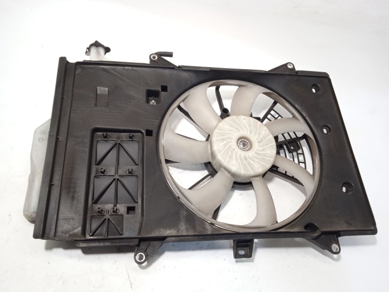 Recambio de electroventilador para mazda cx-3 (dk) 2.0 skyactiv-g referencia OEM IAM PEHH15025 2680007081 
