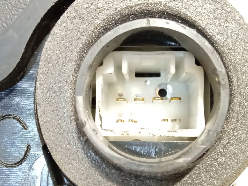 Recambio de cerradura puerta trasera izquierda para toyota lexus gs (gs/us/ws19) 300 referencia OEM IAM 6906030550  