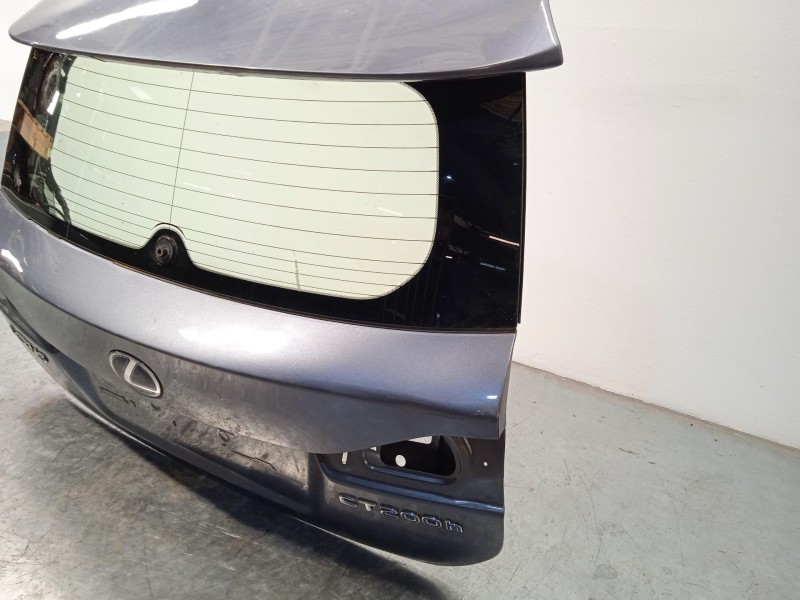 Recambio de porton trasero para lexus ct 200h referencia OEM IAM 6700576030 6810576010 