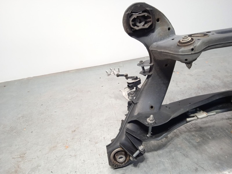 Recambio de puente trasero para mercedes-benz clase e (w213) e 200 (213.080) referencia OEM IAM A2133505103  