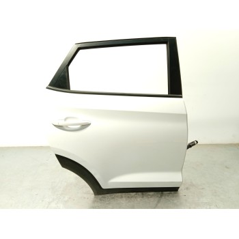 Recambio de puerta trasera derecha para hyundai tucson (tl, tle) 1.6 gdi referencia OEM IAM 77004D7000  