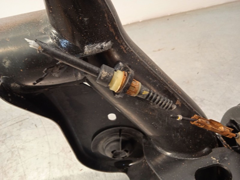 Recambio de puente trasero para ford transit courier b460 monospace 1.0 ecoboost referencia OEM IAM 2571553 EY165K952AC 