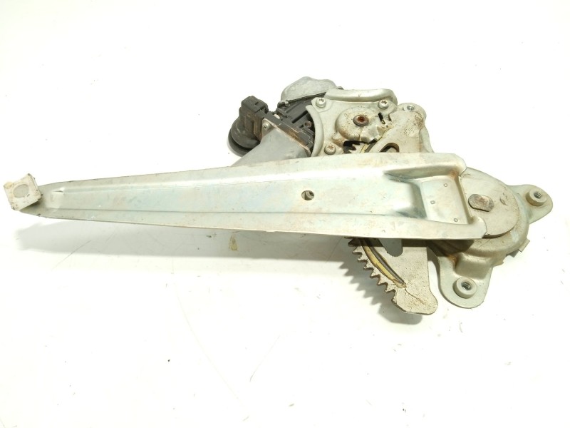 Recambio de elevalunas trasero izquierdo para lexus ct 200h referencia OEM IAM 8571075070  