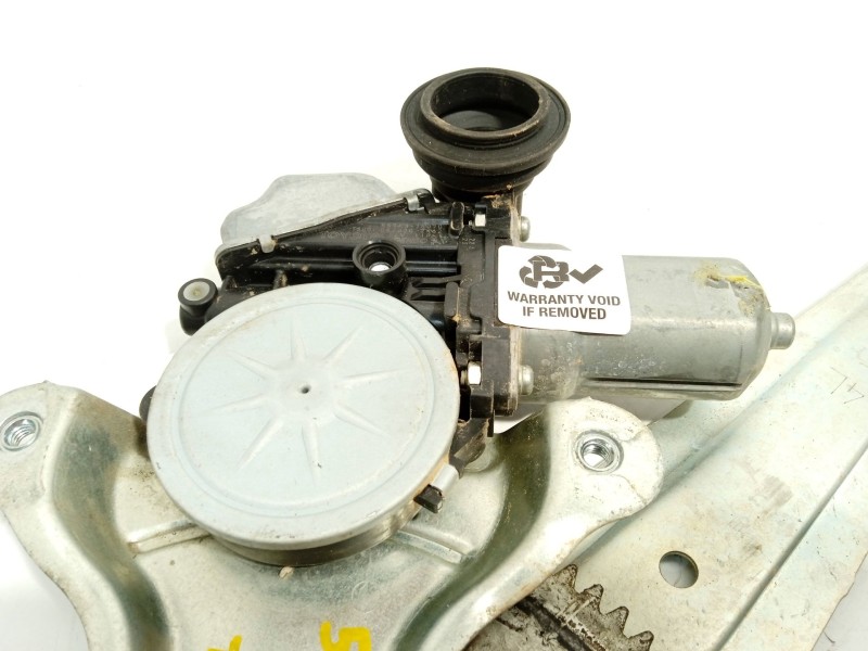 Recambio de elevalunas trasero izquierdo para lexus ct 200h referencia OEM IAM 8571075070  