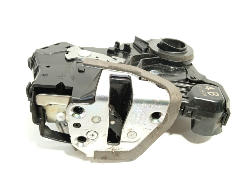 Recambio de cerradura puerta delantera derecha para lexus ct 200h referencia OEM IAM 6903060240  