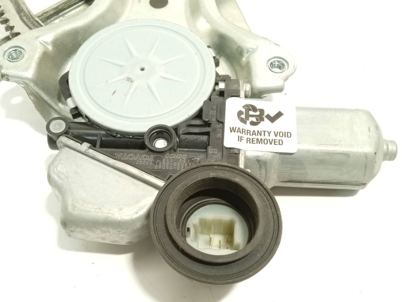 Recambio de elevalunas delantero izquierdo para lexus ct 200h referencia OEM IAM 8572075060  