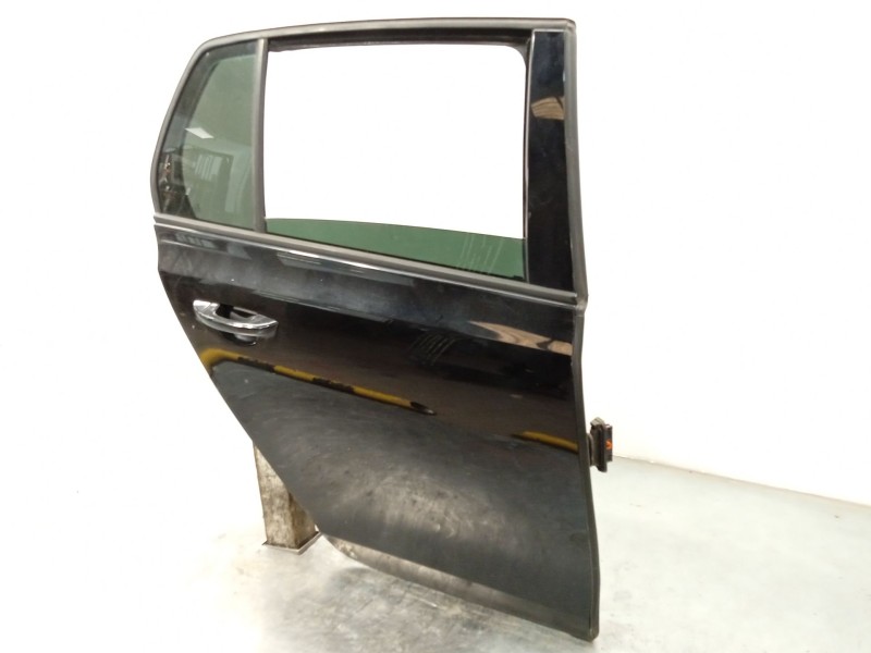 Recambio de puerta trasera derecha para volkswagen golf vi (5k1) 2.0 tdi referencia OEM IAM 5K6833056K  