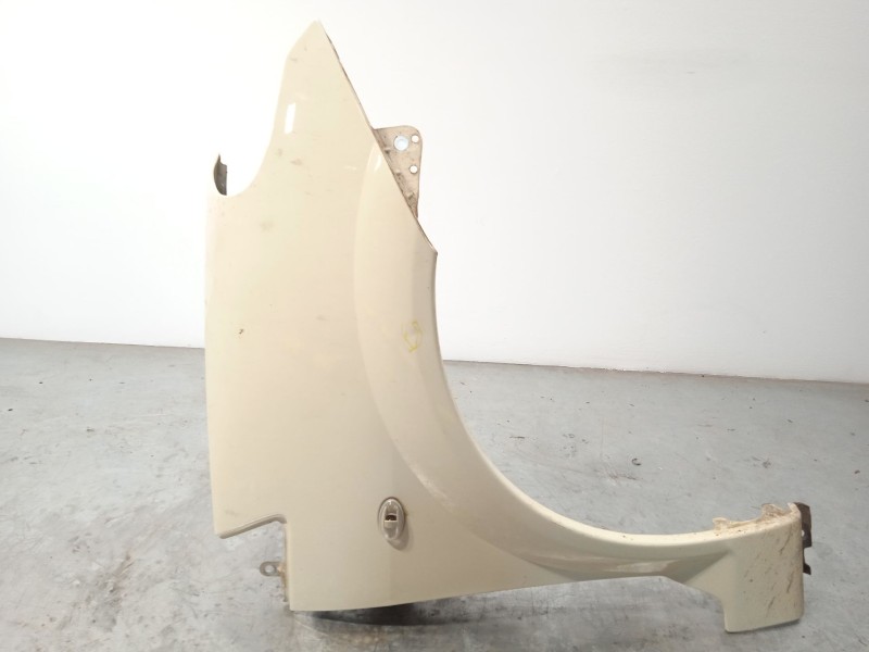 Recambio de aleta delantera derecha para citroën c3 pluriel 1.4 costa azul referencia OEM IAM 7841P7  