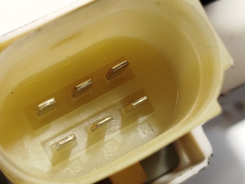 Recambio de elevalunas delantero izquierdo para ford mondeo ber. (ca2) business referencia OEM IAM 6M2114A389B  