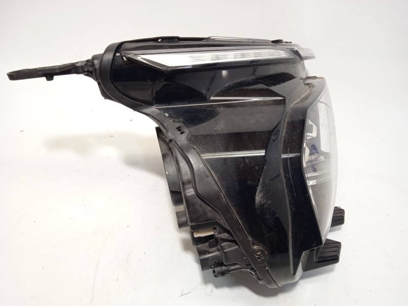 Recambio de faro derecho para citroën c4 iii 1.2 puretech referencia OEM IAM 9830649280  73243672095E