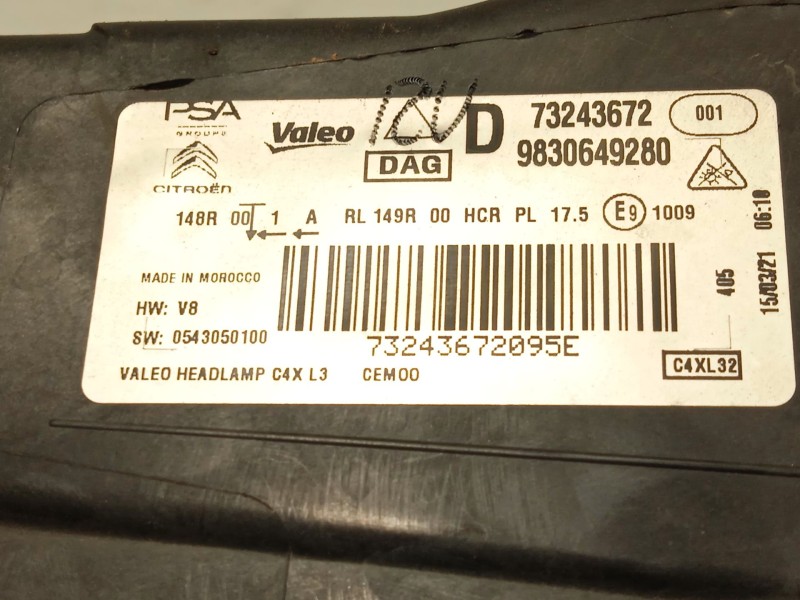 Recambio de faro derecho para citroën c4 iii 1.2 puretech referencia OEM IAM 9830649280  73243672095E