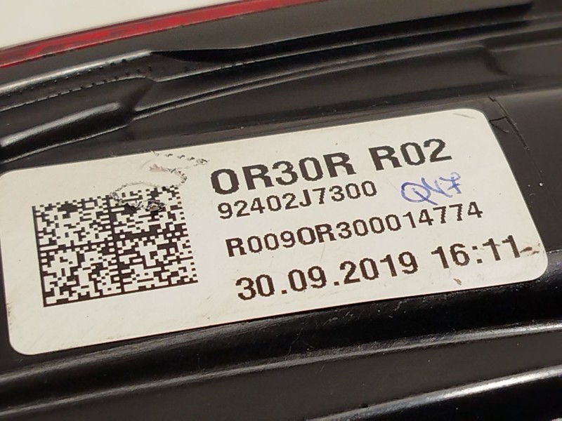 Recambio de piloto trasero derecho para kia xceed 1.4 tgdi cat referencia OEM IAM 92402J7300  