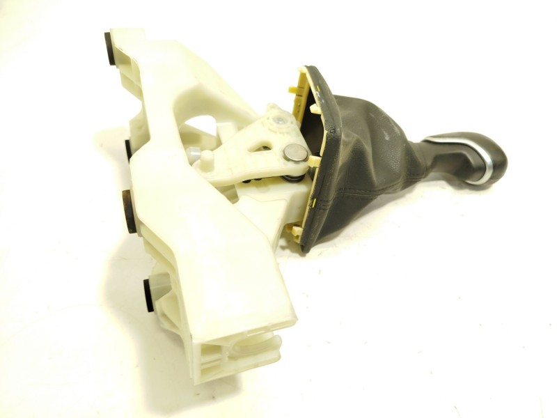 Recambio de palanca cambio para kia xceed 1.4 tgdi cat referencia OEM IAM 43700J7215WK  