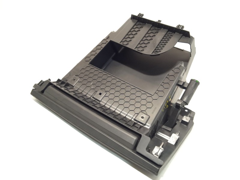 Recambio de guantera para citroën c4 iii 1.2 puretech referencia OEM IAM 9831715680 98317156ZD 