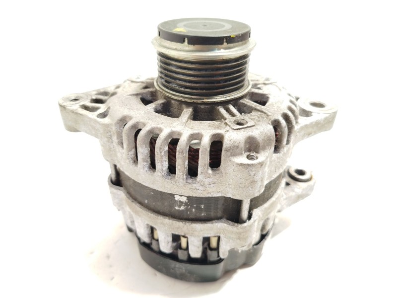 Recambio de alternador para kia xceed 1.4 tgdi cat referencia OEM IAM 3730003AC0  61003076