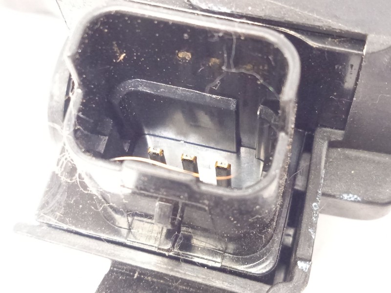 Recambio de cerradura maletero / porton para citroën c4 iii 1.2 puretech referencia OEM IAM 9816195380  