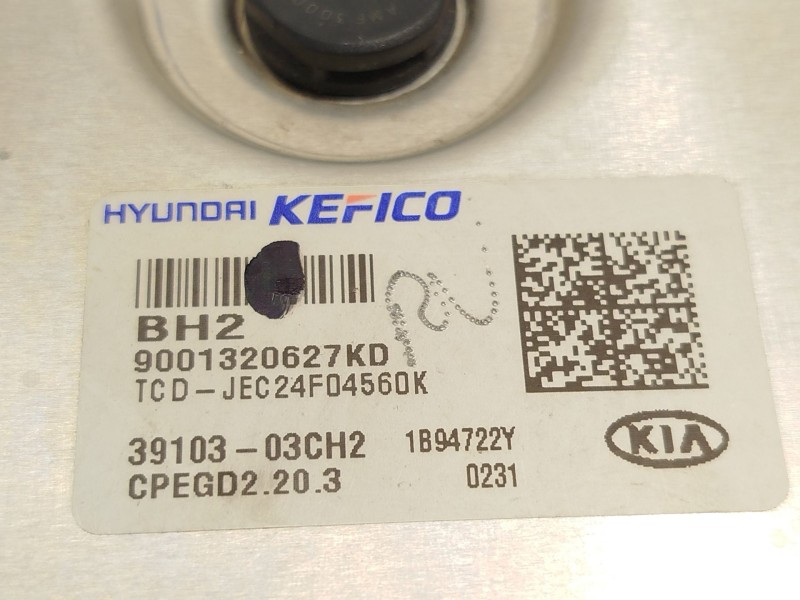 Recambio de centralita motor uce para kia xceed 1.4 tgdi cat referencia OEM IAM 3910303CH2  