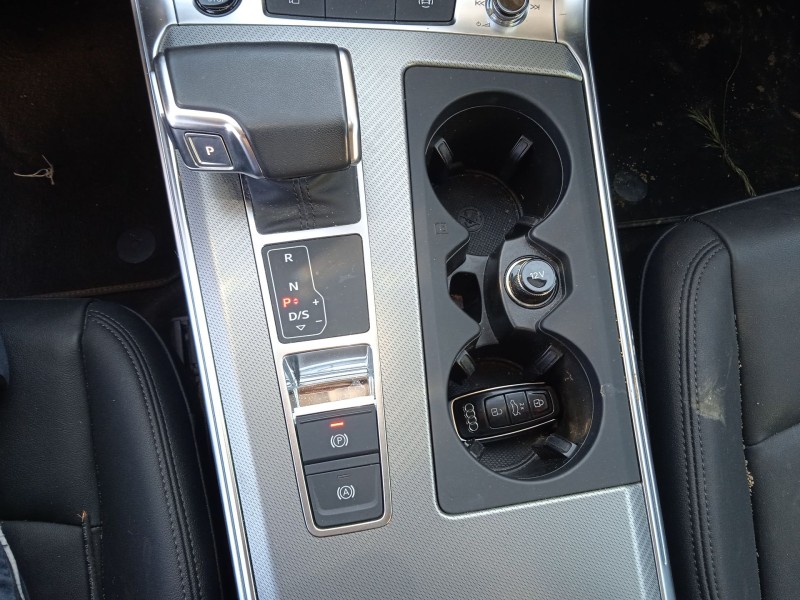 audi a6 c8 (4a2) del año 2022